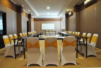 Asoka Luxury Hotel