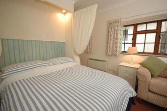 Grooms Cottage