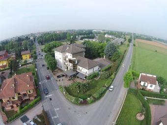 Hotel Gama