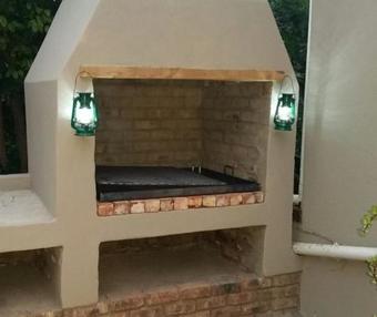 Housemartin Guest Lodge