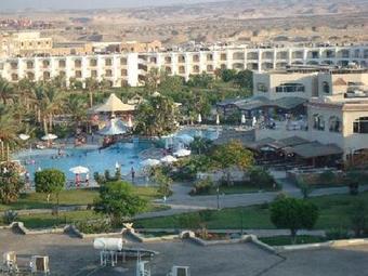 Brayka Bay Hotel