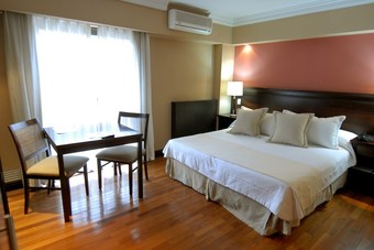 Aparthotel Premium Tower Suites Medonza
