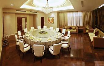 Dynasty Hotel