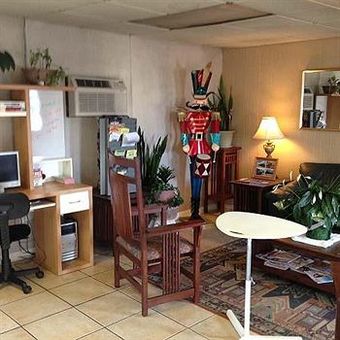 Cadet Motor Inn