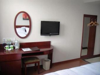 Greentree Inn Shanghai Caohejing Development Zone Songjiang Park Jiuxin Road Business Hotel