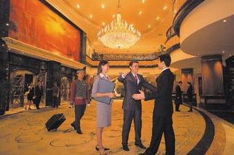 Grand Bay View Hotel