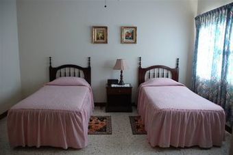 Hotel Eslyn Villa