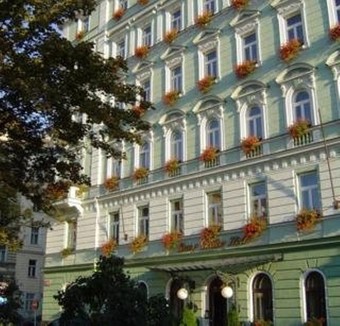 Hotel Green Garden