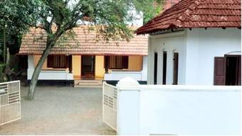 Bed & Breakfast Wariyam Heritage