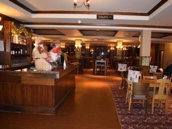 Hotel The Golden Acorn Wetherspoon