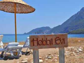 Hostal Hobbit Evi