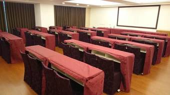 Happiness Inn Hotel