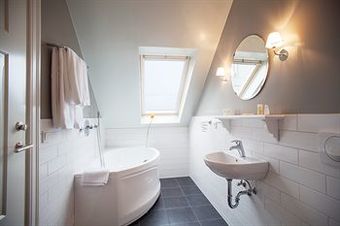 Residencia Domus Guesthouse