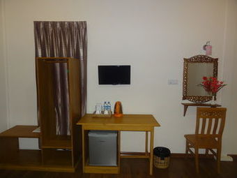 Bagan Emerald Hotel