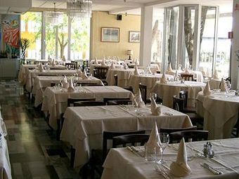 Hotel Airone