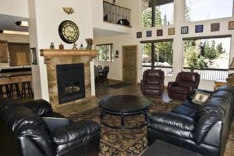 Ridge Top Lodge