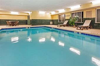 Hotel Country Inn & Suites By Carlson, Augusta At I-20, Ga