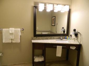Hotel Brookstone Lodge & Suites