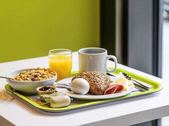 Hotel Ibis Budget Duisburg City Am Innenhafen