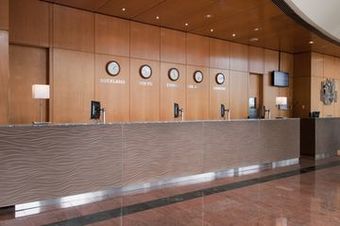 Hotel Holiday Inn