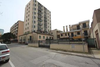 Apartamento Residence Alfiere