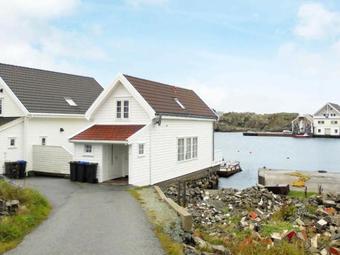 Holiday Home S�revegen