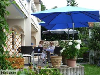 Hostal Hotel Garni M�we
