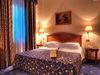 Carlton Hotel