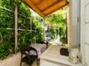 Hostal Apartments & Room Frane