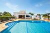 Porches Villa Sleeps 6 Air Con Wifi