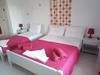 Apartamento Drouga's Studios & Suites