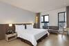 Dqua Hotel And Apartment