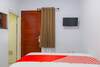 Hostal Oyo 2636 Paulus Residence