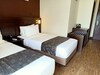 Hotel Lanjut Beach & Golf Resort