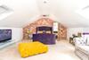 Captivating 4-bed House In Lincoln