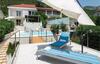 Three-bedroom Holiday Home In Viganj