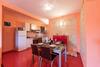 Hostal Apartments Karen