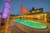 Relaxing Phoenix House With Hot Tub, Pool, And Grill!