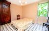 Four-bedroom Holiday Home In Uzes