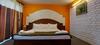 Bed & Breakfast Four Views