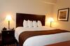 Hotel Boulders Inn & Suites