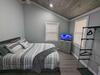 Summerlee Suite - Beautiful Remodeled Farmhouse