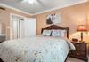Sleeps 9 Near Lake And Major Attractions