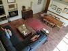 Fant�stica Vivienda Con Amplio Jard�n Y Piscina