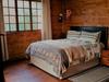 Pine Tree Lodge