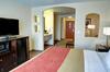 Hotel Comfort Inn And Suites Medical West