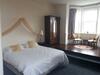 Hostal Castlemorris House