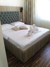 Hotel La John