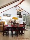 Buckhouse Elegant Village Apartment