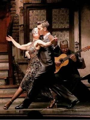 Espectáculo de tango en El Aljibe Tango con cena opcional